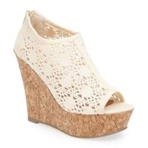 Kendall & Kylie Raavenn Wedges